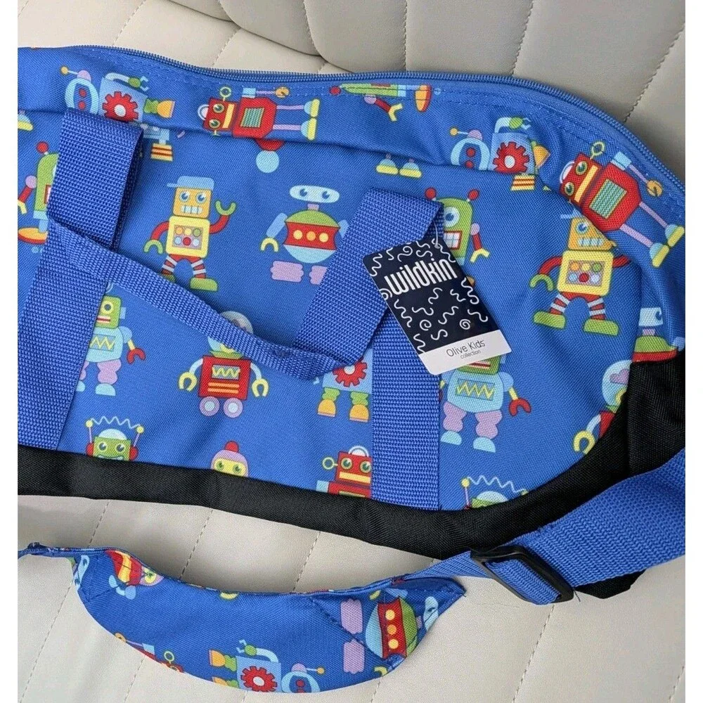 Wildkin Kids Overnighter Robots Duffel Bag Carry On Shoulder Strap Adjustable